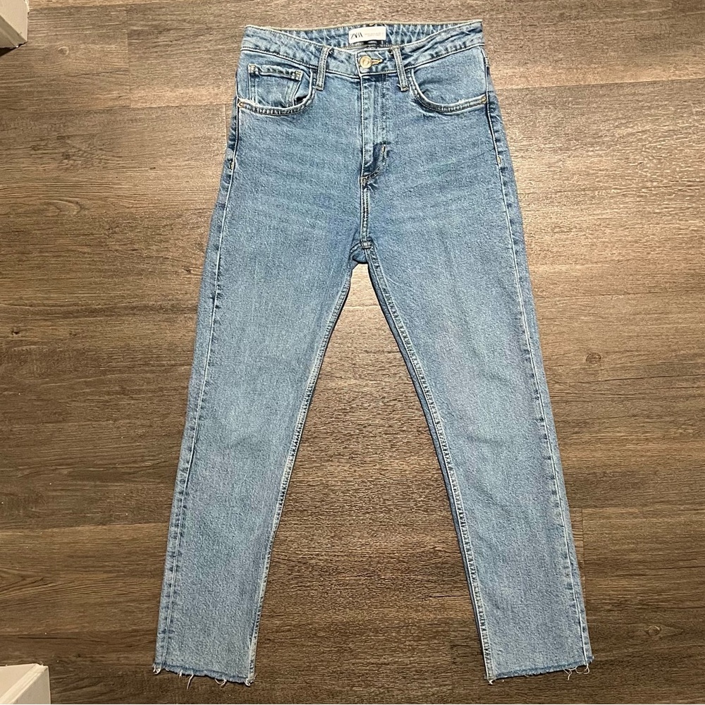 Zara jeans